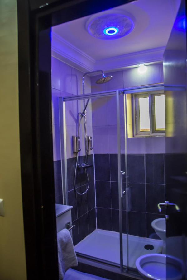 Hotel Univers 3 Aeroport Luxe Niamey Eksteriør bilde