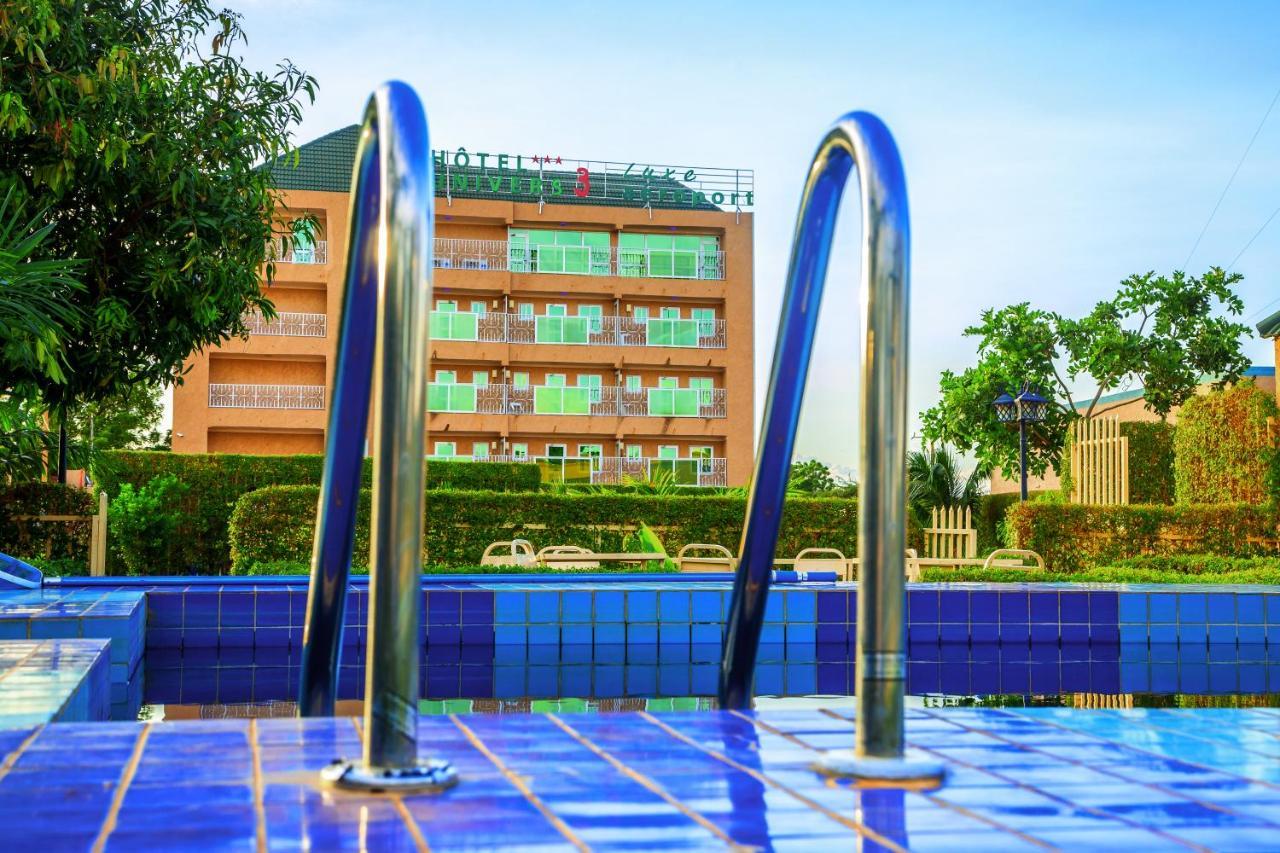 Hotel Univers 3 Aeroport Luxe Niamey Eksteriør bilde
